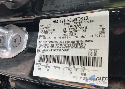 2024 Lincoln Nautilus Reserve z USA, uszkodzony, nr VIN 5LMPJ8K42RJ854983